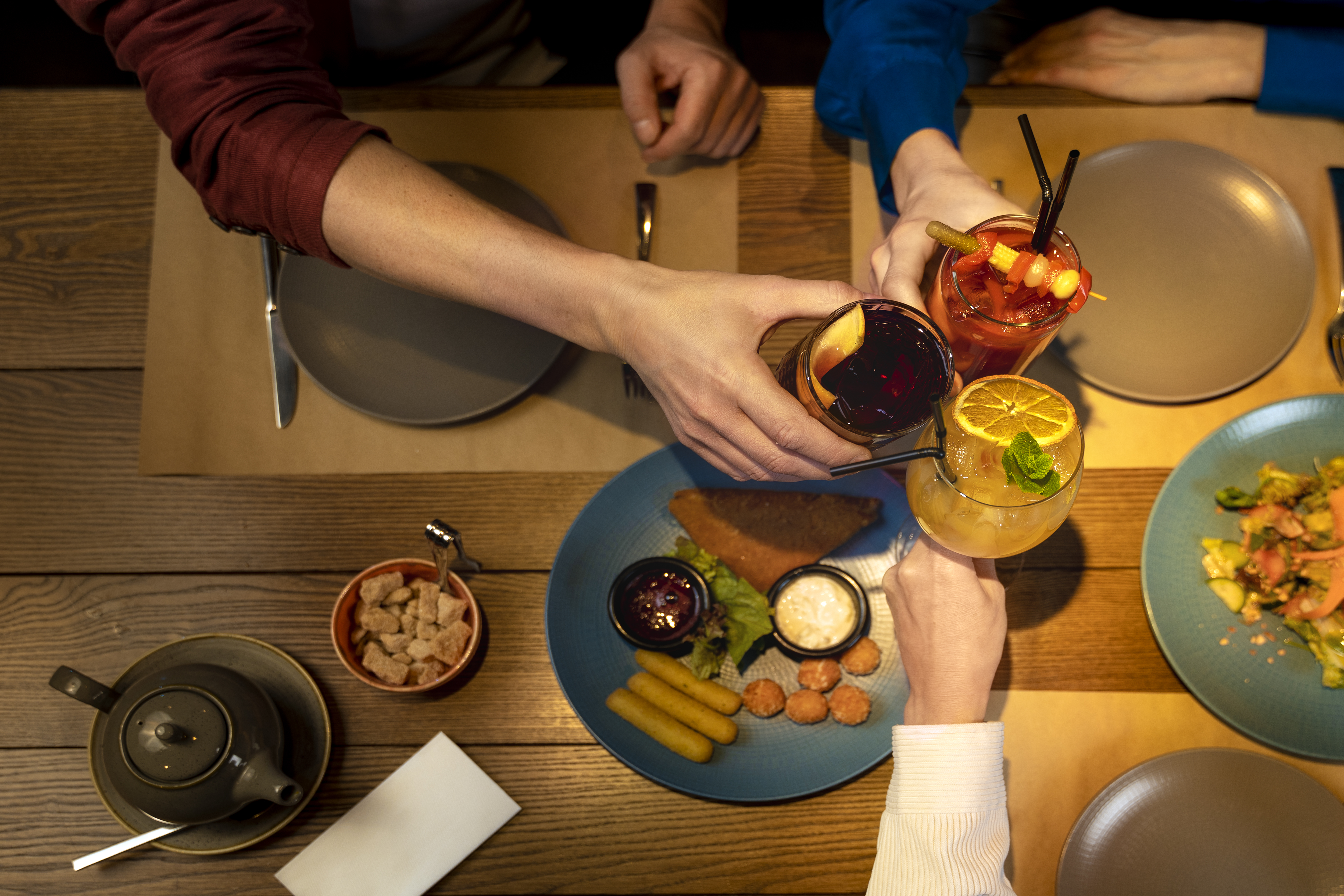 Best Family-Friendly Lounge Bar in Thrissur