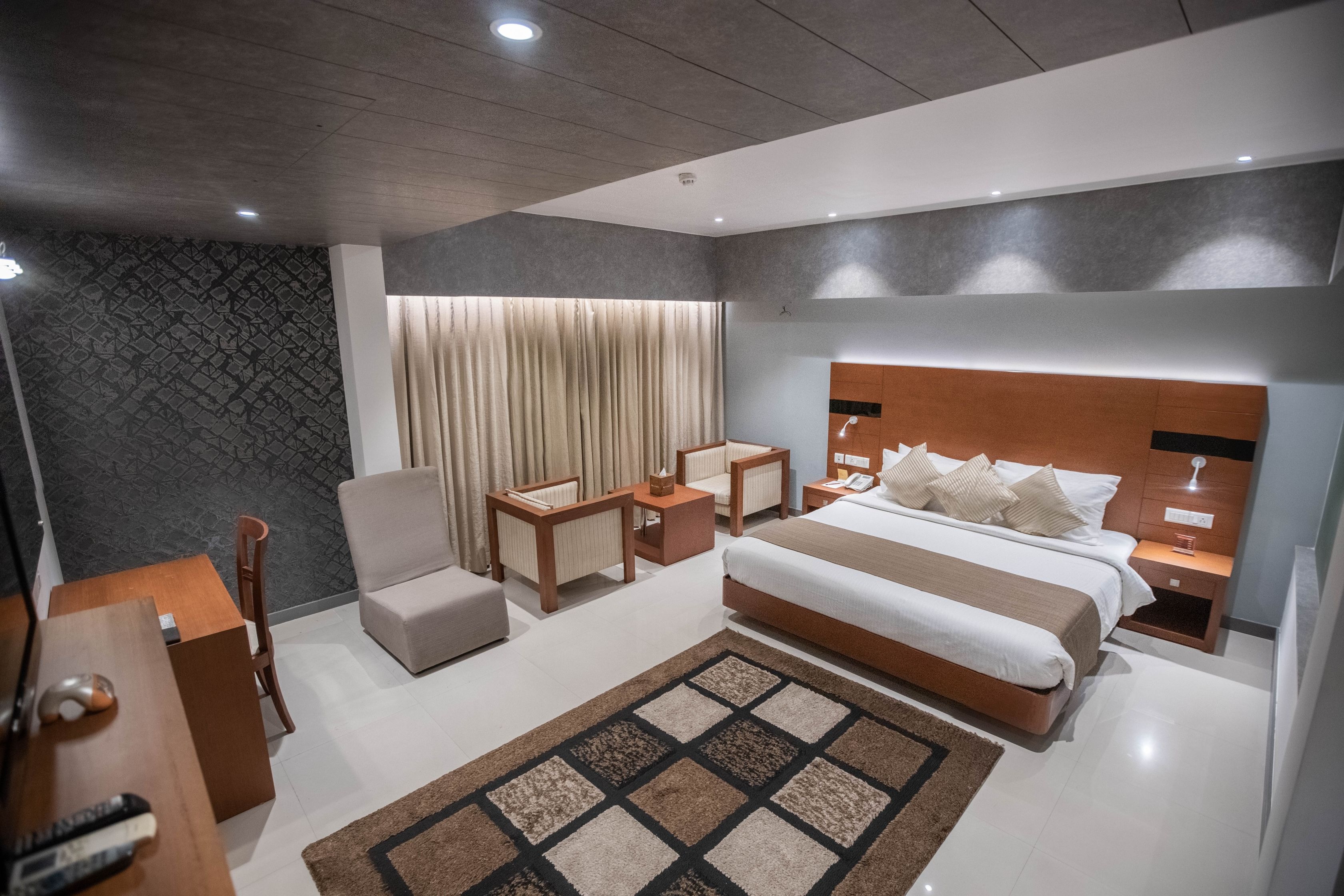 Hotel room offers in Thrissur
